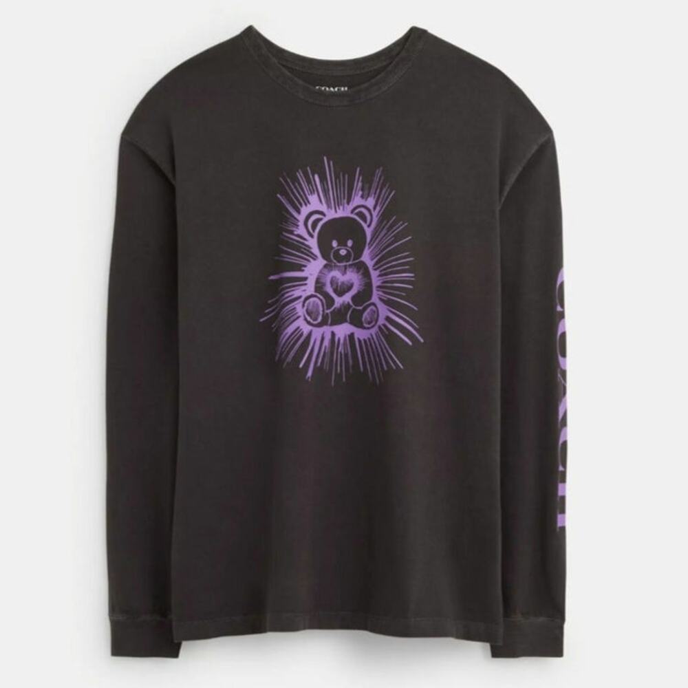 New with tags. SOLD OUT!,lCOACH bear graphic Retro long sleeve tee 
MSRP $178